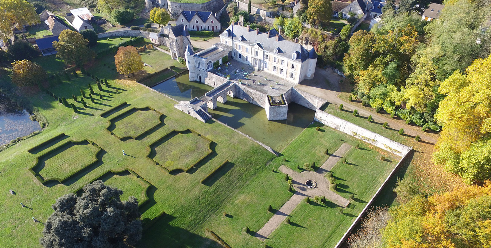 Au Château de Saint-Denis sur Loire